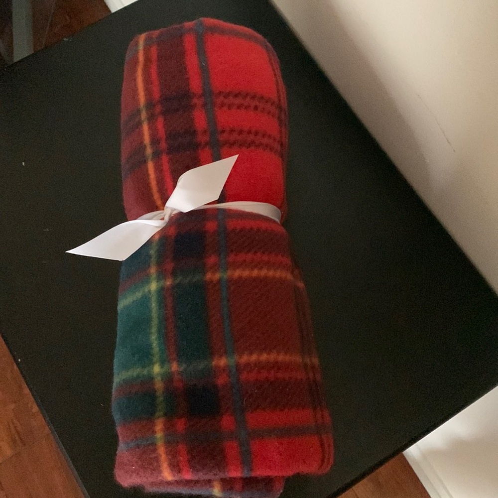 Plaid blanket